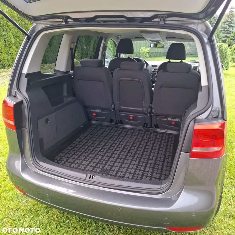 Volkswagen Touran 1.4 TSI Highline - 13