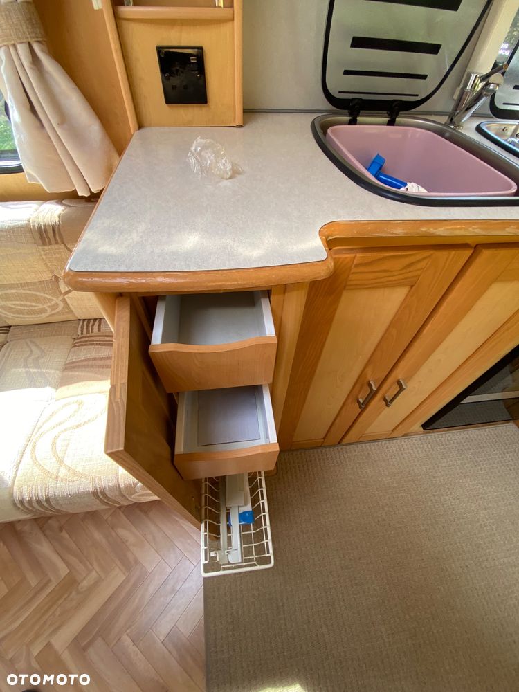 Elddis XSCAPE - 12