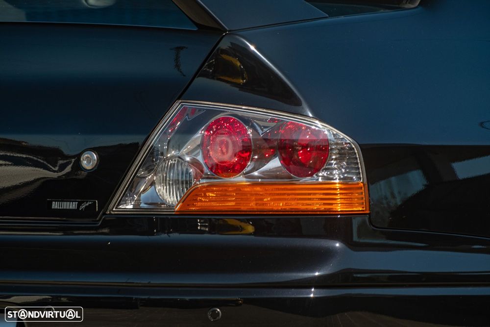 Mitsubishi Lancer 2.0 GSR VIII Ralliart - 12