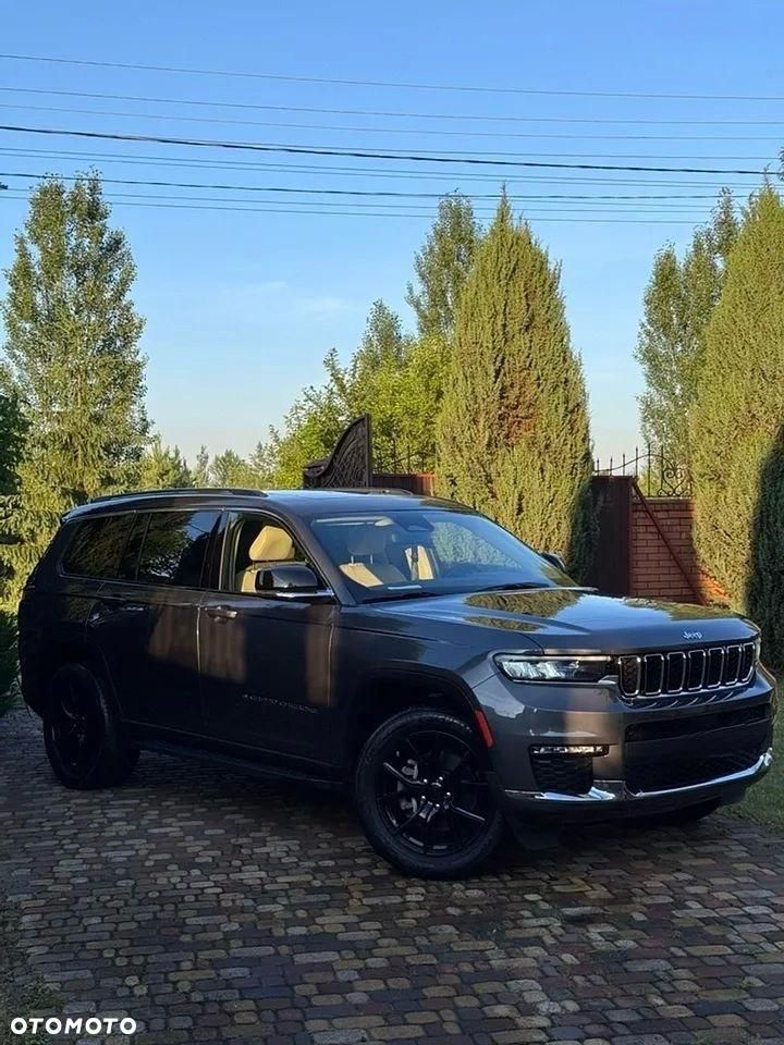 Jeep Grand Cherokee - 10