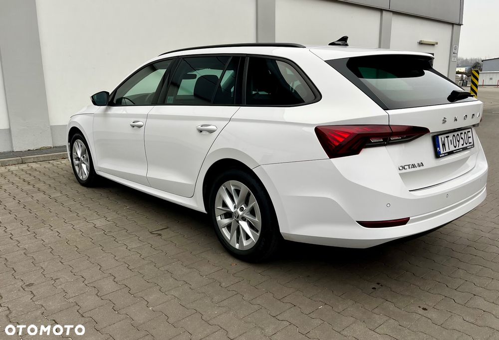 Skoda Octavia 1.5 TSI ACT Ambition - 9