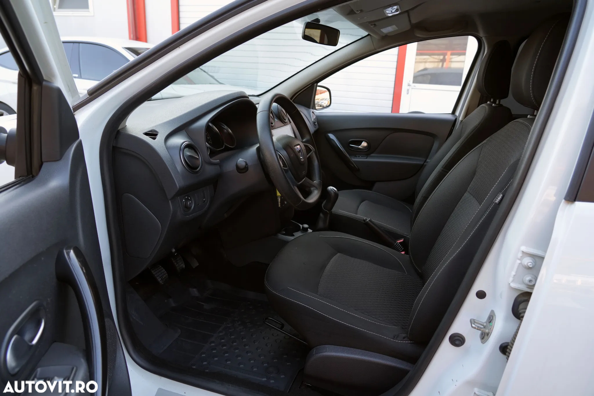 Dacia Logan - 9