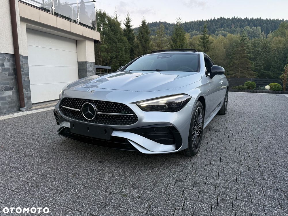 Mercedes-Benz CLE 300 e Coupe 9G-TRONIC Edition AMG Line - 1
