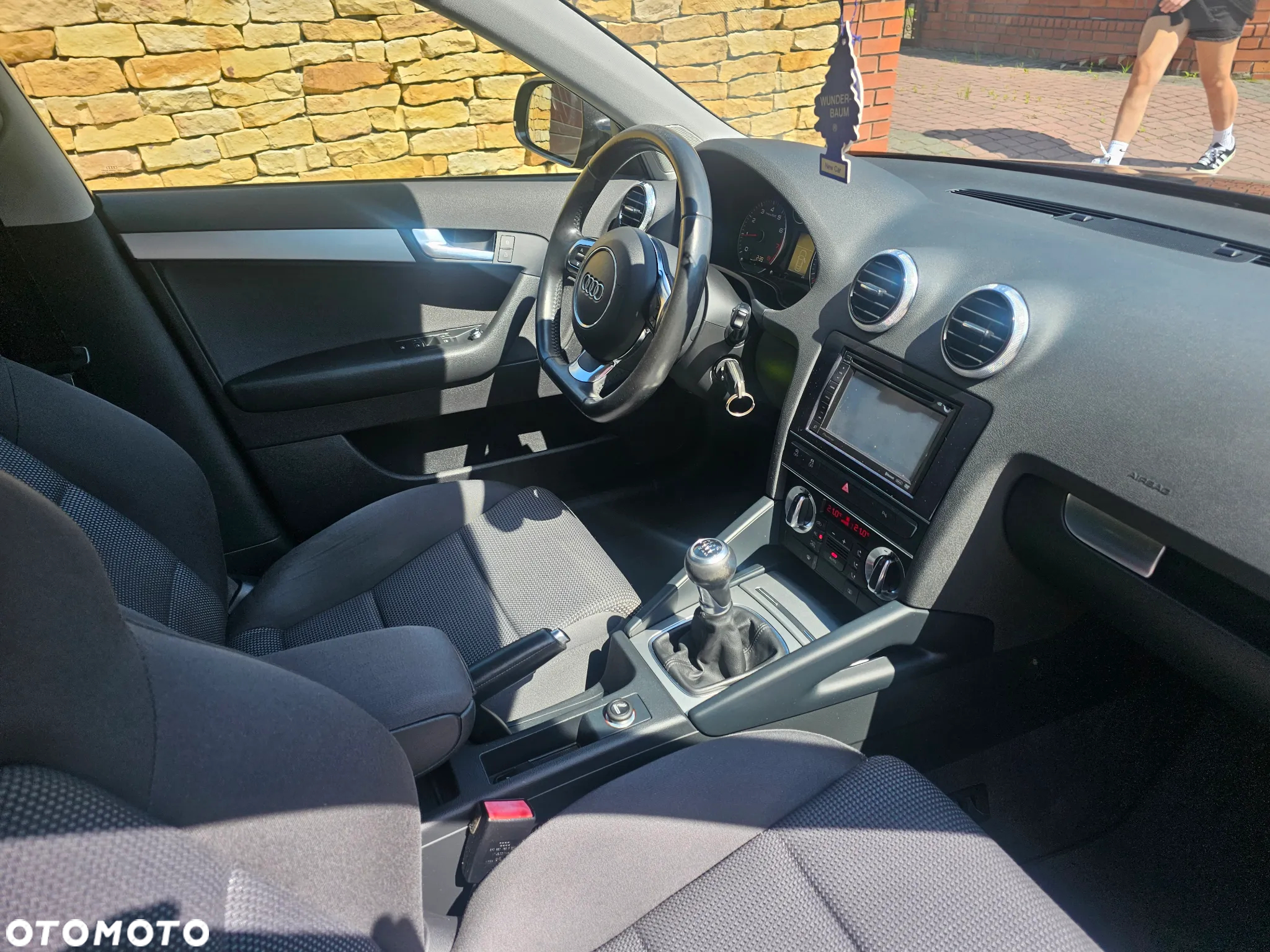 Audi A3 ver-1-4-tfsi-sportback-attraction - 26