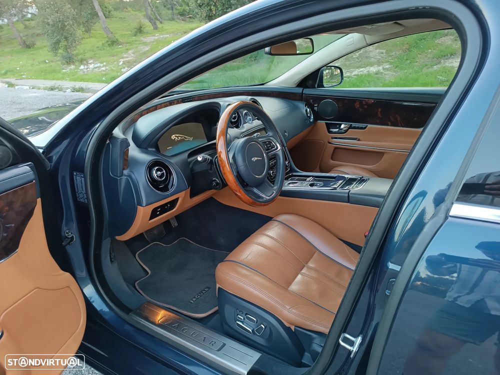 Jaguar XJ 3.0 V6 S Portfolio - 19