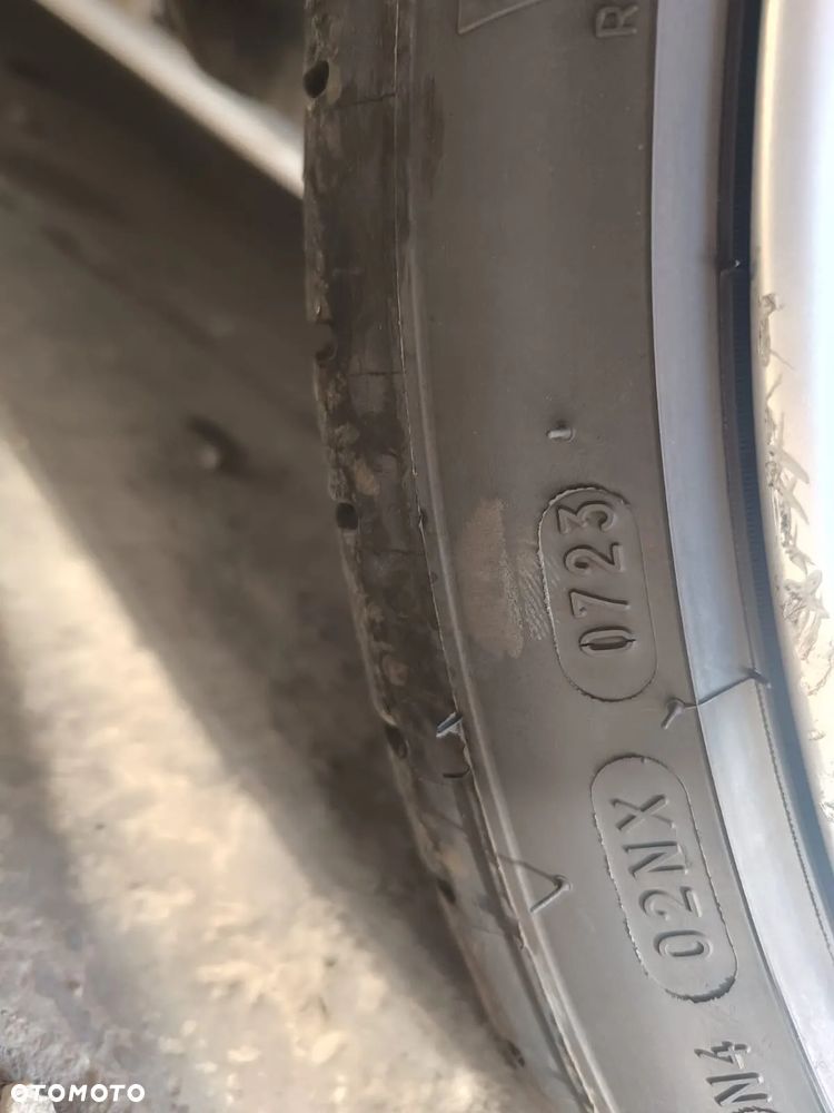 Audi A6 - 4