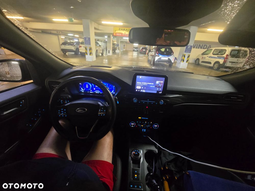 Ford Kuga 2.0 EcoBlue AWD ST-Line X - 39