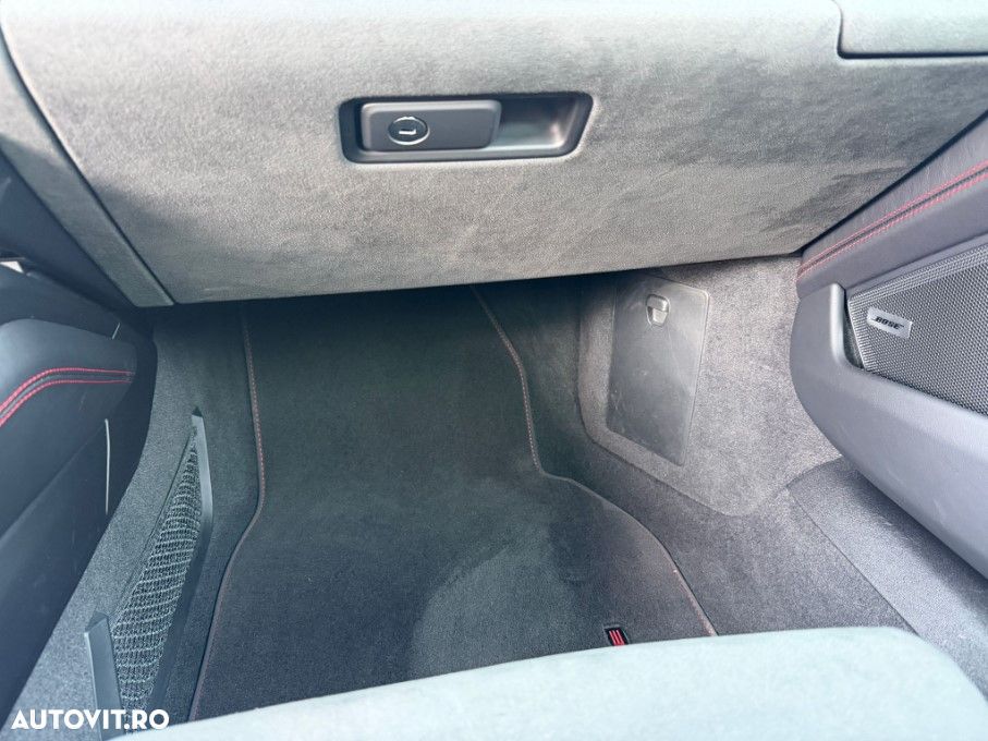 Porsche 911 Targa 4 GTS PDK - 25