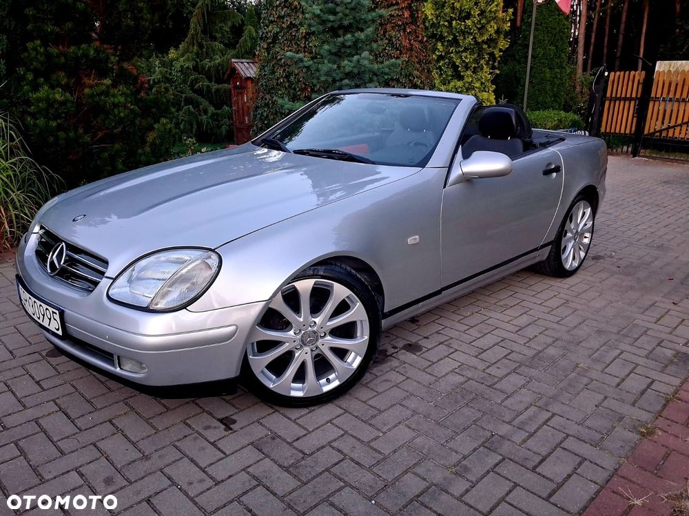 Mercedes-Benz SLK 200 - 12