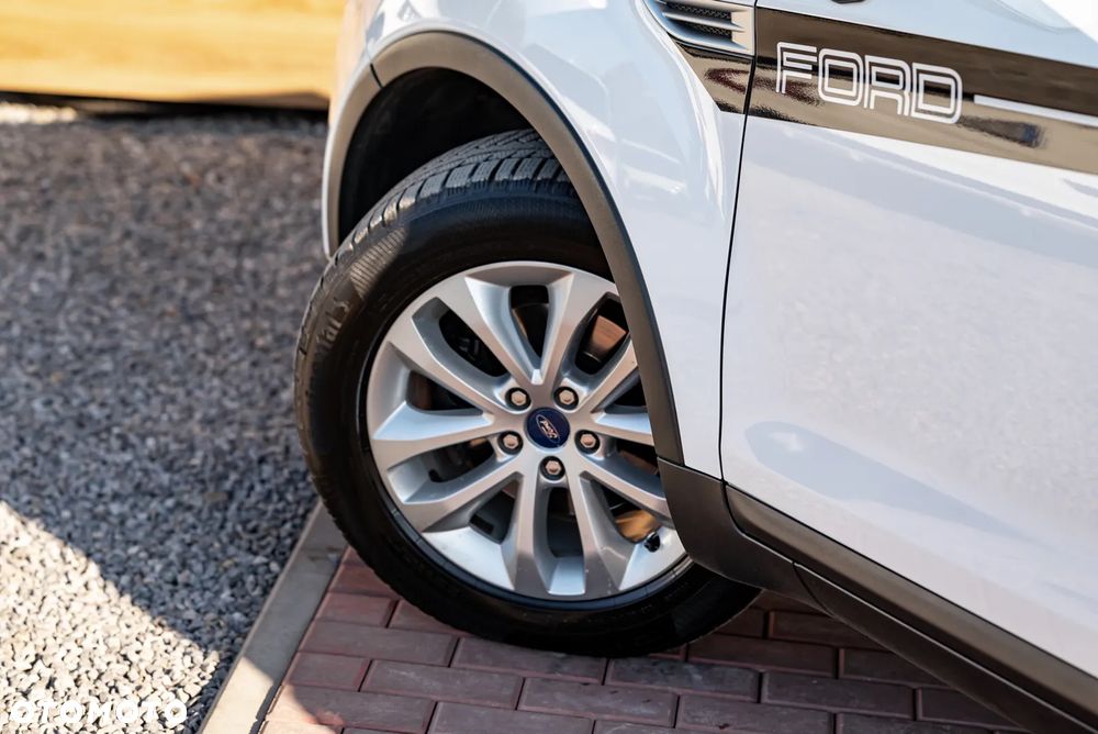 Ford Kuga 2.5 4x4 White Magic - 15