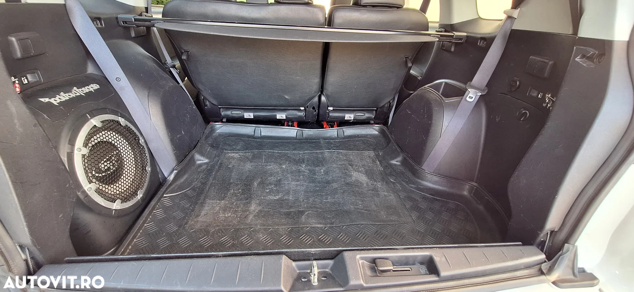 Mitsubishi Outlander - 7