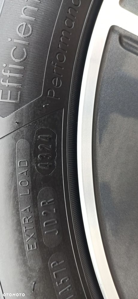 Volkswagen Caddy - 10