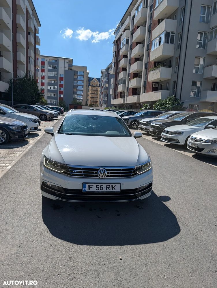 Volkswagen Passat - 10