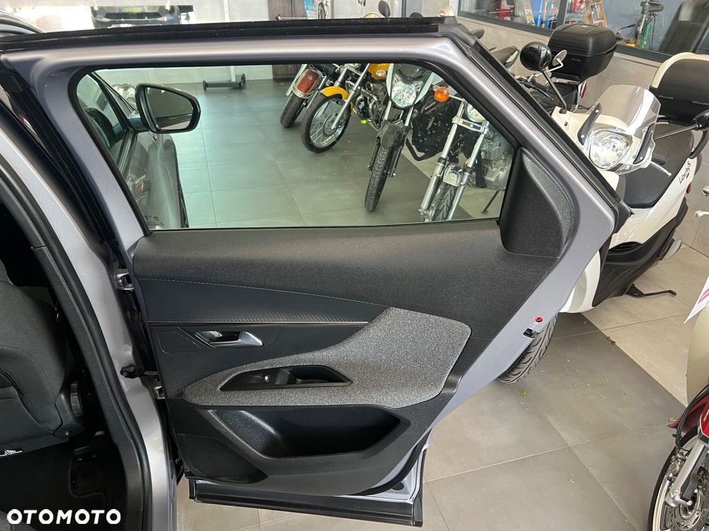 Peugeot 3008 1.5 BlueHDi Active Pack S&S EAT8 - 27