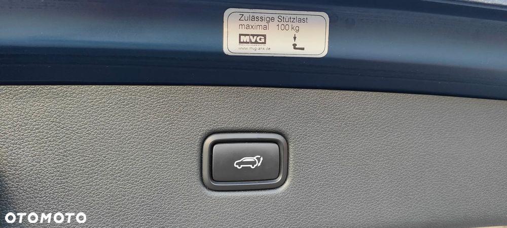 Hyundai Tucson blue 1.7 CRDi 2WD DCT Premium - 25