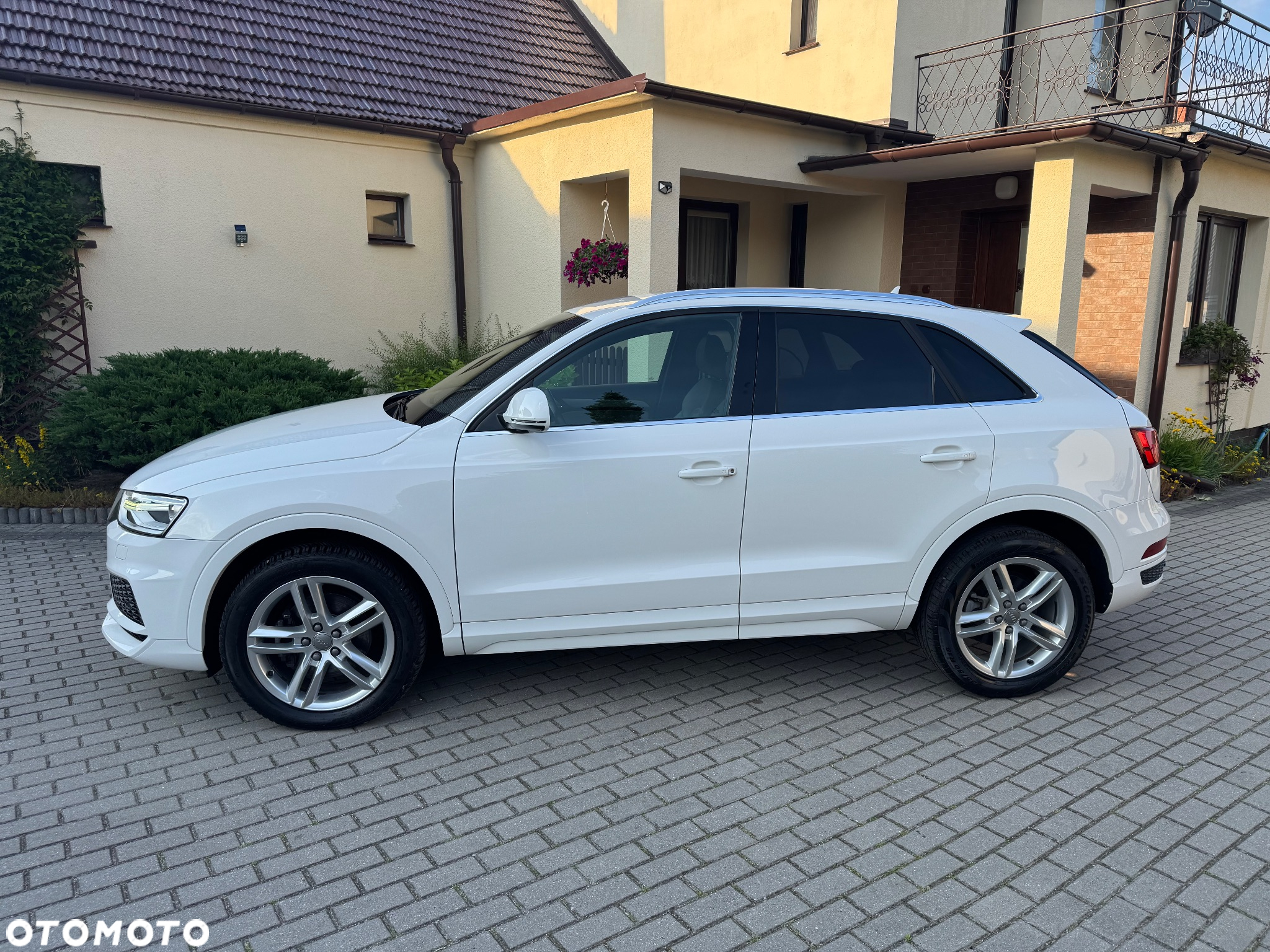 Audi Q3 35 TDI S line - 2