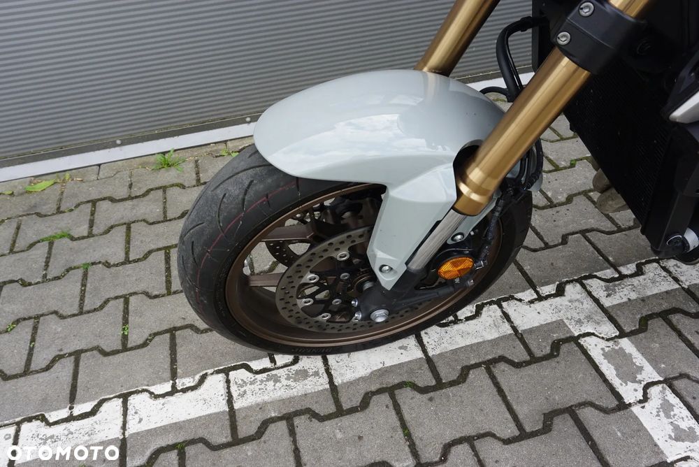 Honda CB - 19