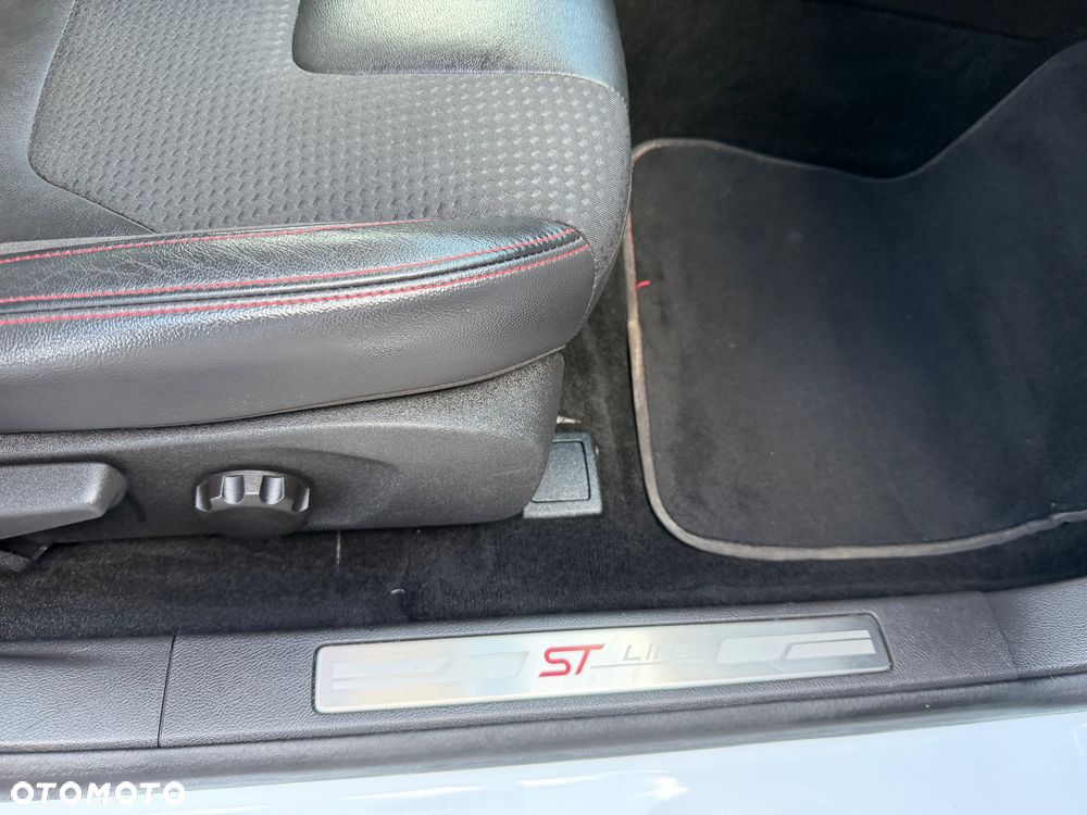 Ford Mondeo 2.0 EcoBlue ST-Line - 18