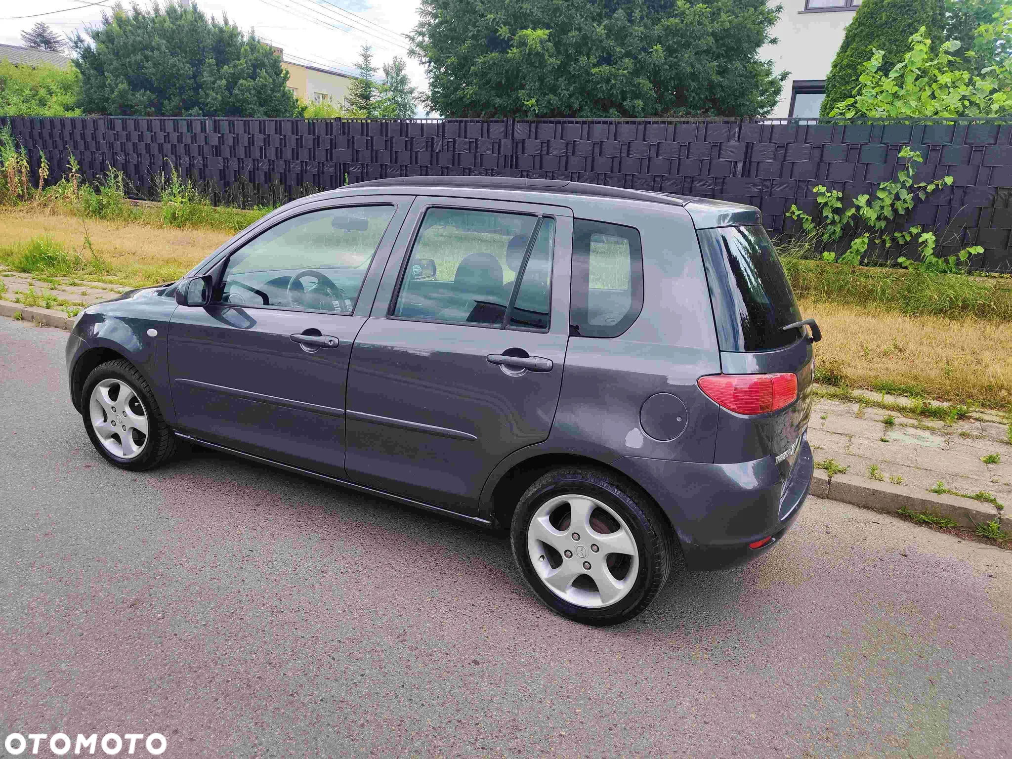 Mazda 2 1.4 Active - 4