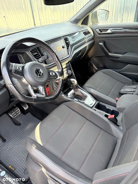 Volkswagen T-Roc 1.5 TSI ACT Premium DSG - 4