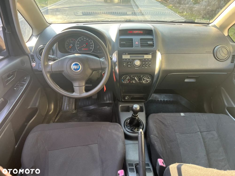 Fiat Sedici 1.6 16V 4x2 Dynamic Plus - 10