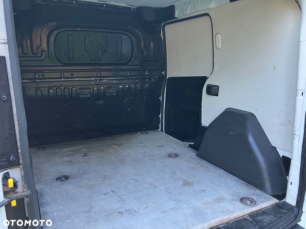 Fiat Doblo - 17