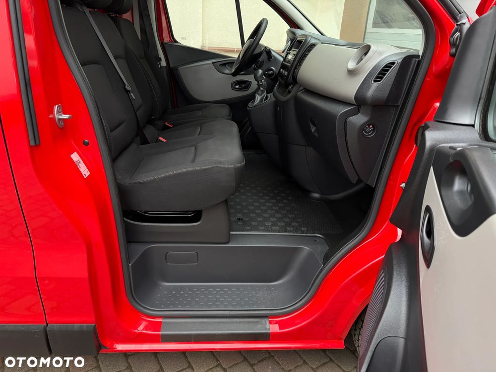 Renault Trafic L2H1 Warsztat - 13