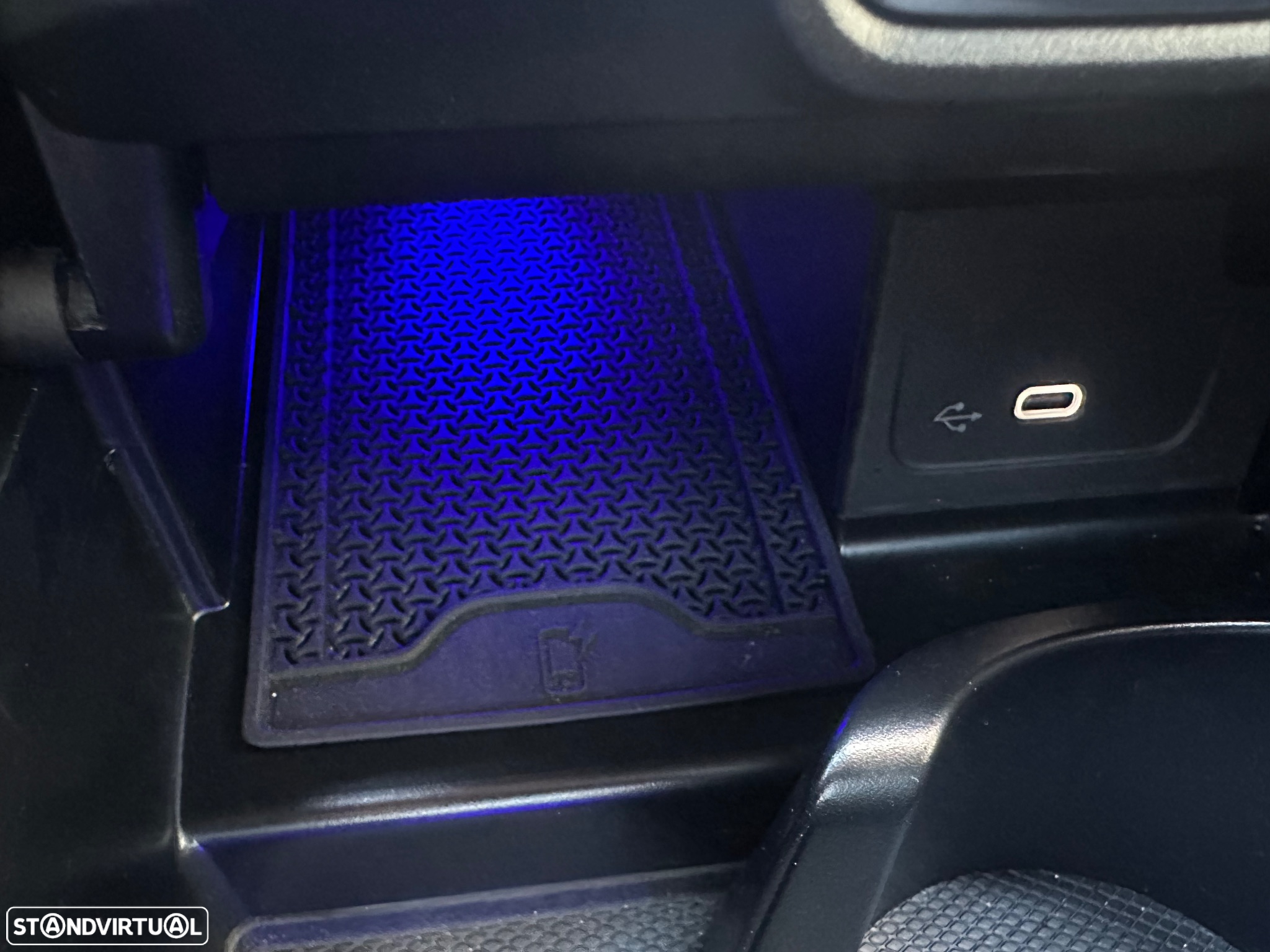 Mercedes-Benz C 300 e AMG Line - 7