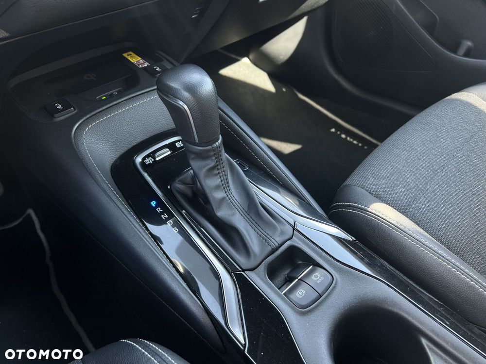 Toyota Corolla 1.8 Hybrid Style - 16