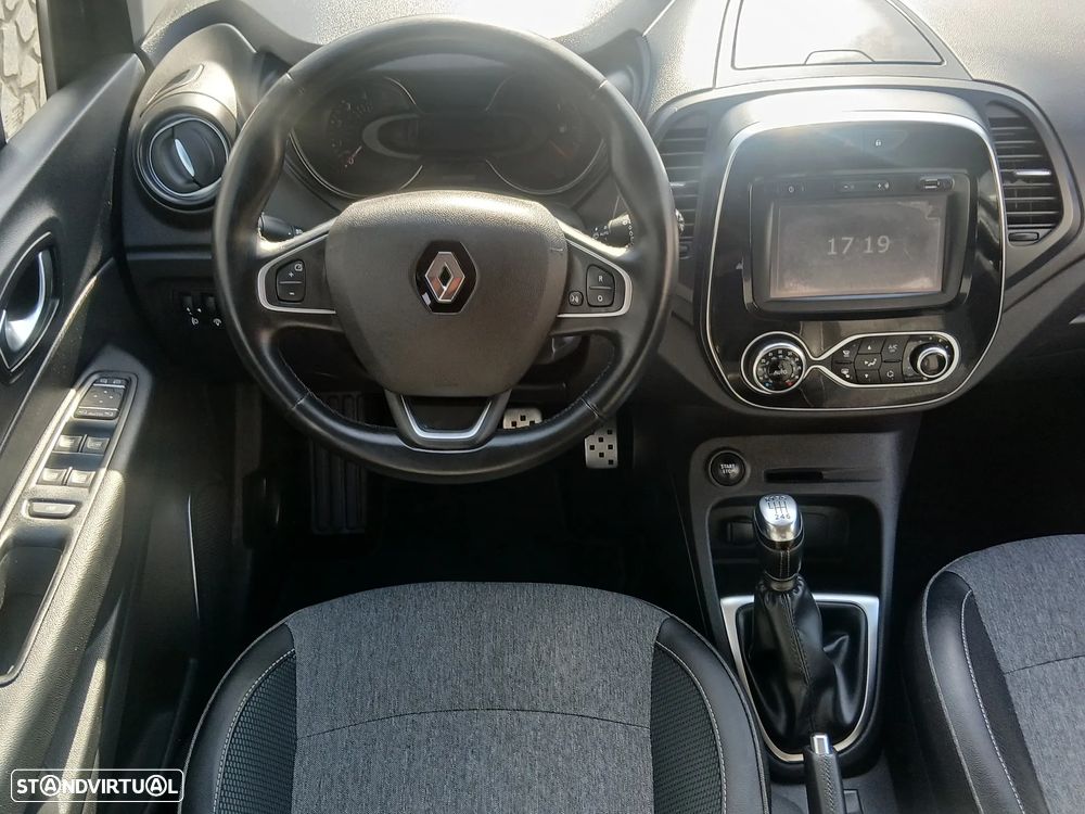 Renault Captur 1.5 dCi Exclusive XMOD - 18