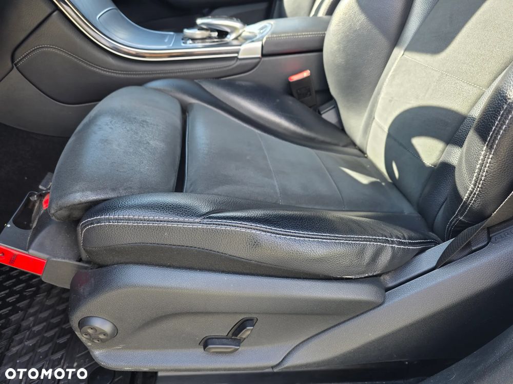 Mercedes-Benz GLC - 21