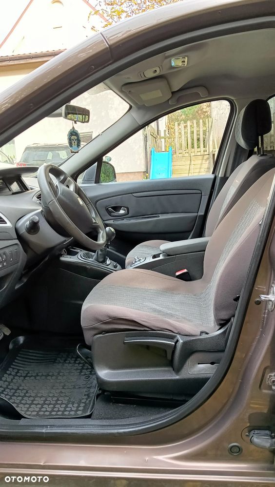 Renault Grand Scenic Gr 1.9 dCi Privilege - 13