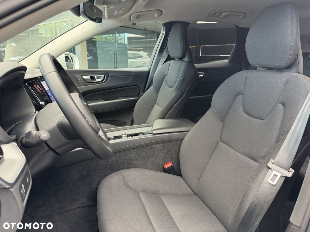 Volvo XC 60 B4 B Core - 12