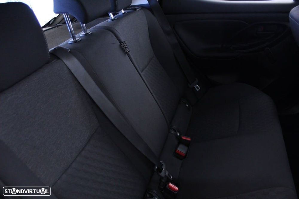 Toyota Yaris 1.0 VVT-i Comfort Plus - 15