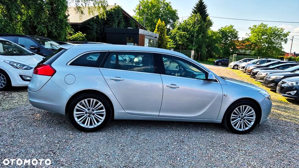 Opel Insignia 1.4 T Cosmo S&S - 9