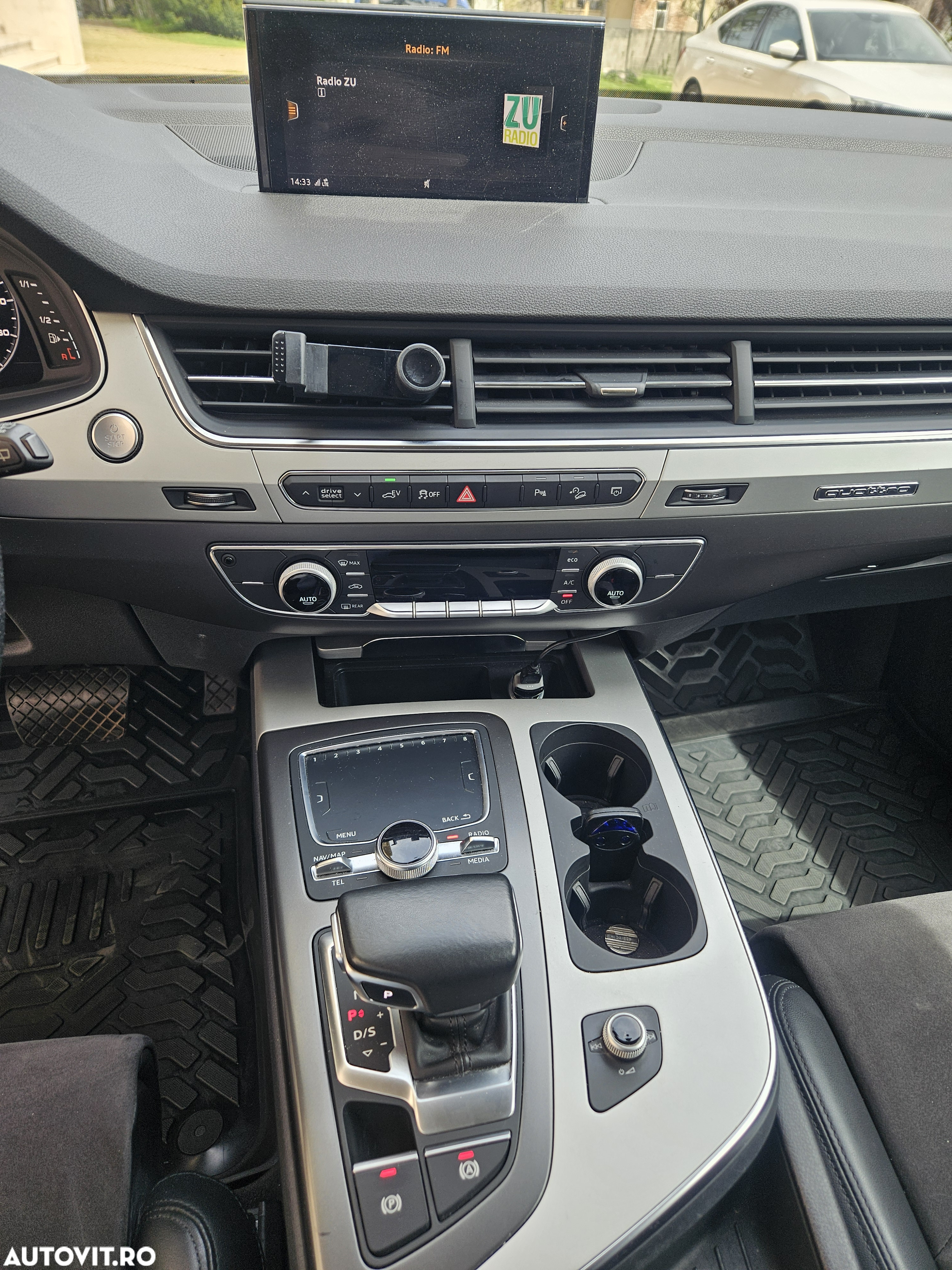 Audi Q7 - 11