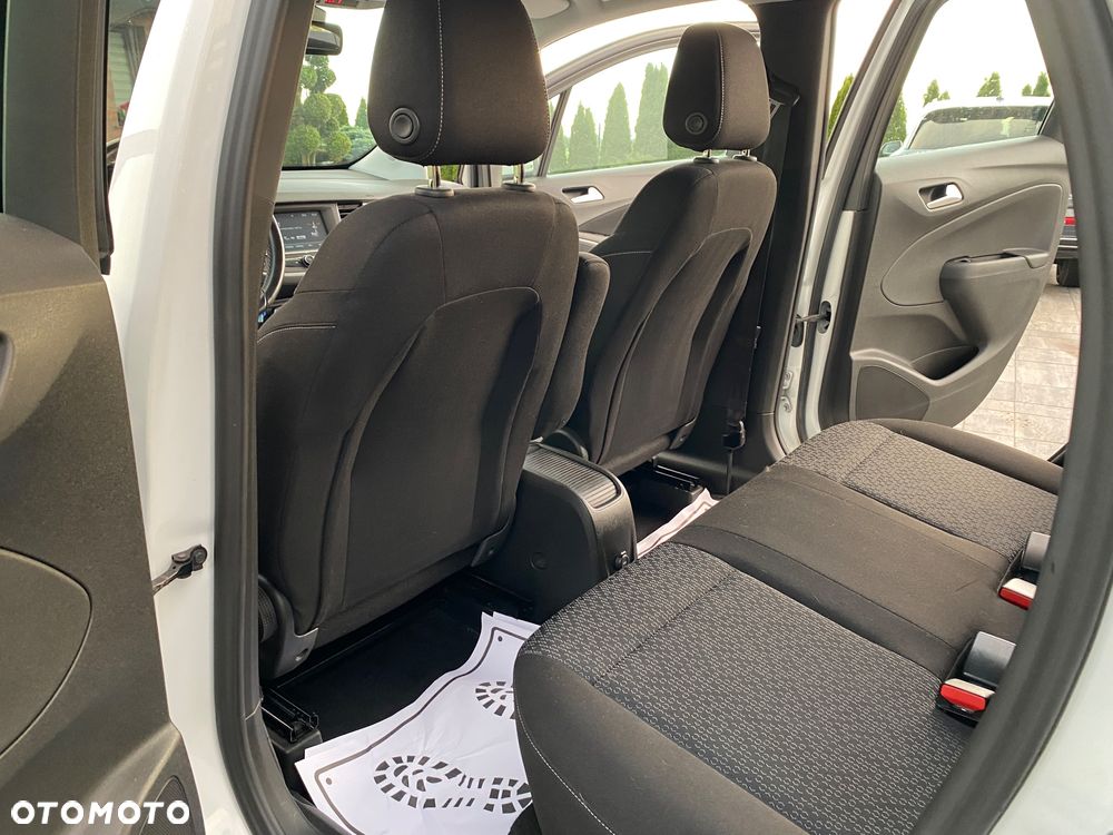 Opel Crossland X 1.2 T Design Line S&S - 37