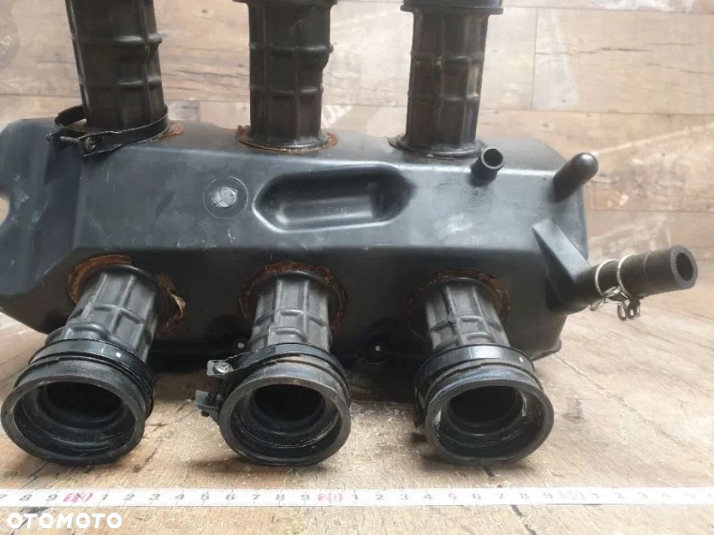 Airbox obudowa filtra króciec Honda GL1500 CF Valkyrie Interstate - 3