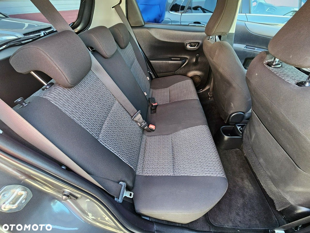 Toyota Yaris - 29
