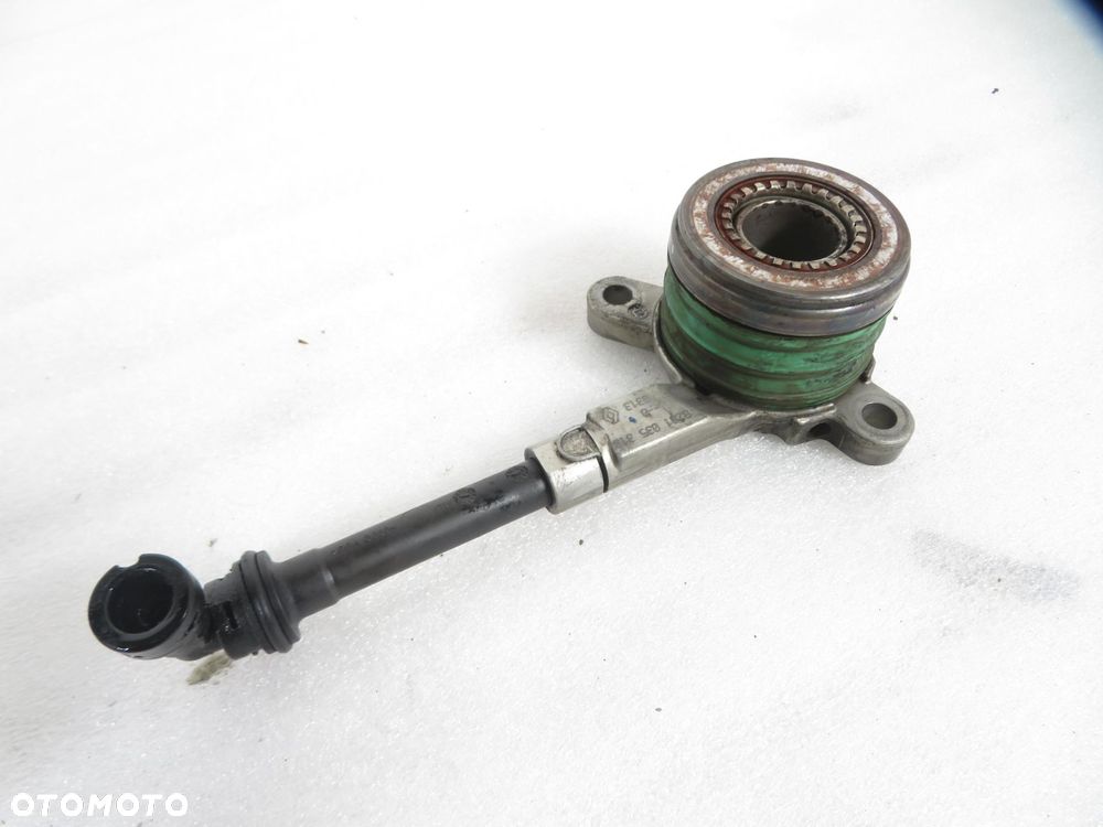 PRZEKŁADKA AUTOMAT NA MANUAL 6 BIEGÓW RENAULT TRAFIC II 2.0DCI  8200506830 - 8