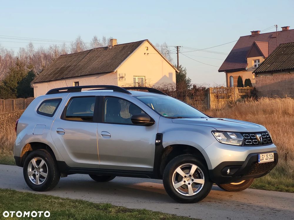 Dacia Duster 1.6 SCe Essential - 3