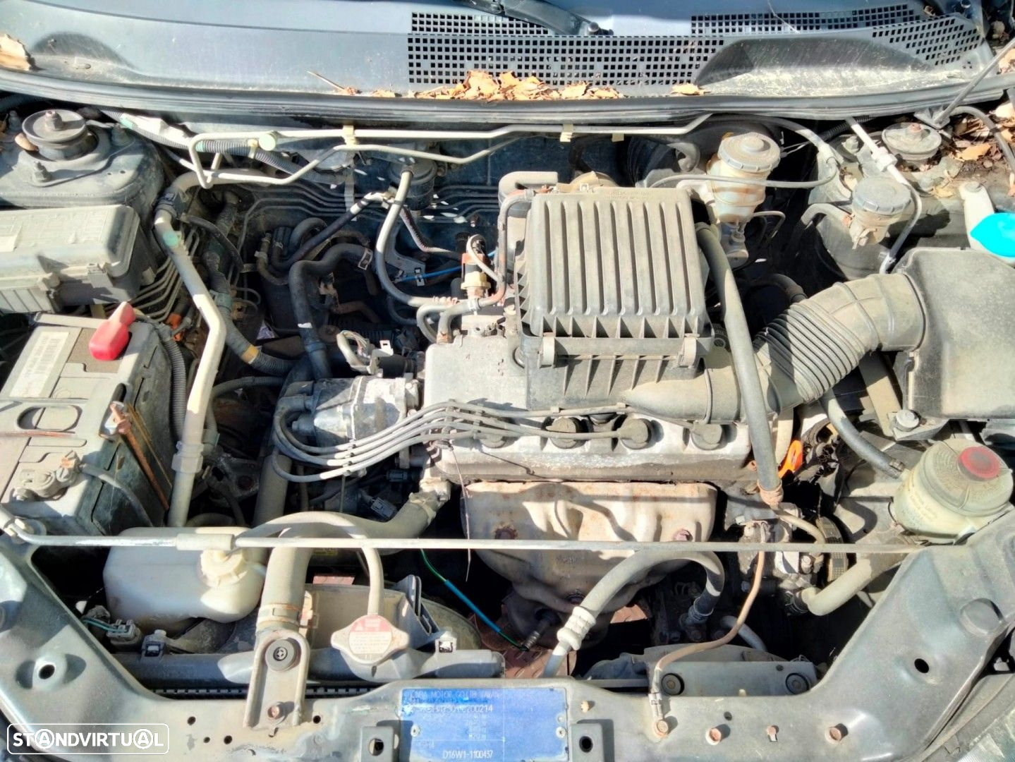 Honda HRV 1.6i de 2000 disponível para peças - Catalisador vendido - 10