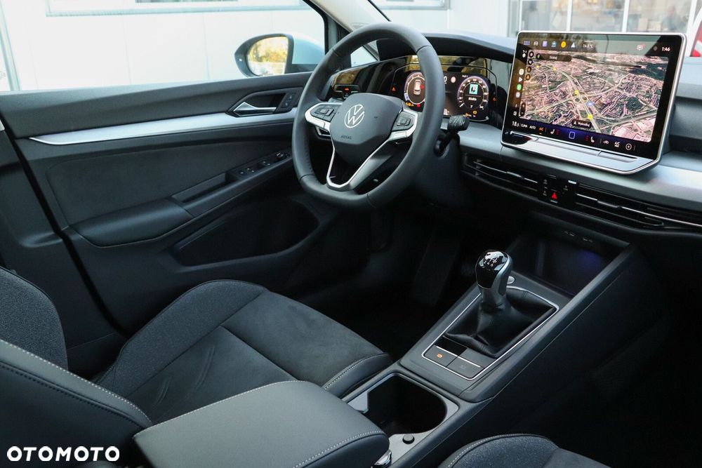 Volkswagen Golf - 17