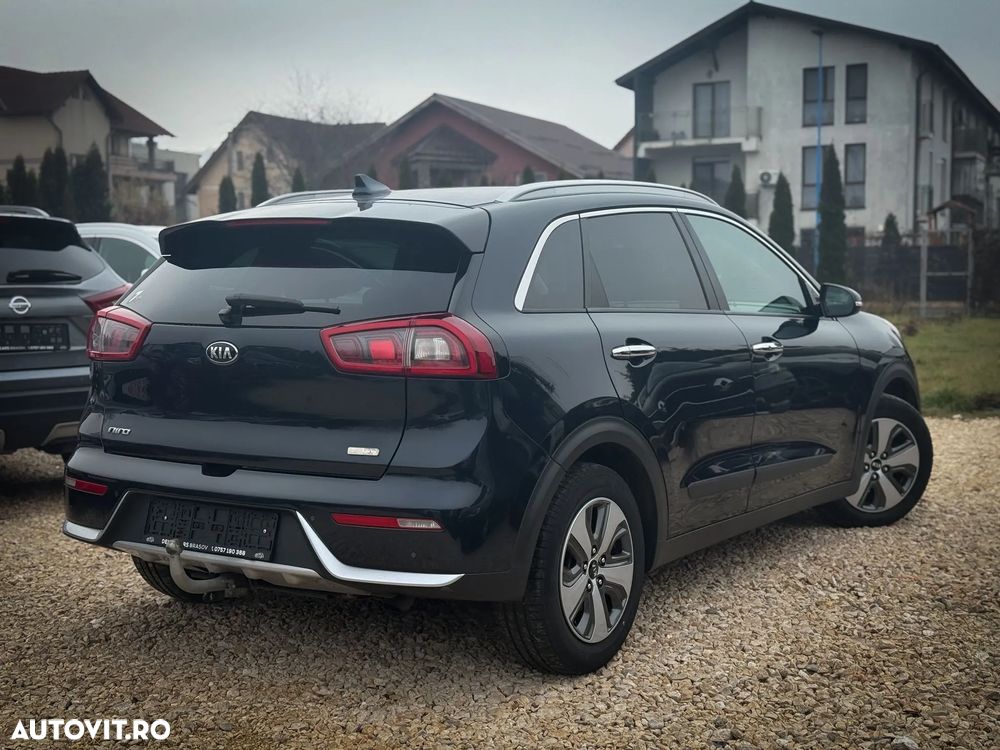 Kia Niro 1.6 GDI HEV 2WD OPF Aut. Edition 7 - 4