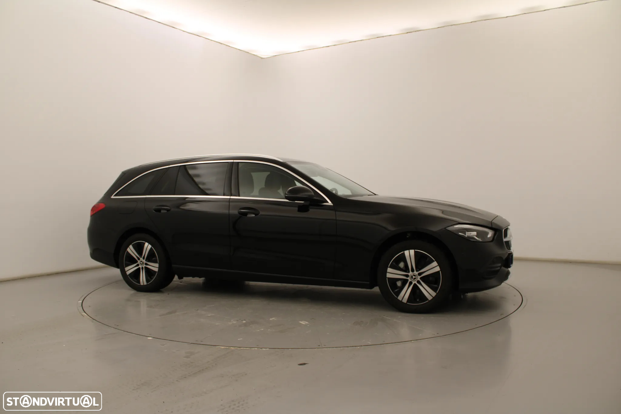 Mercedes-Benz C 300 e Avantgarde - 3