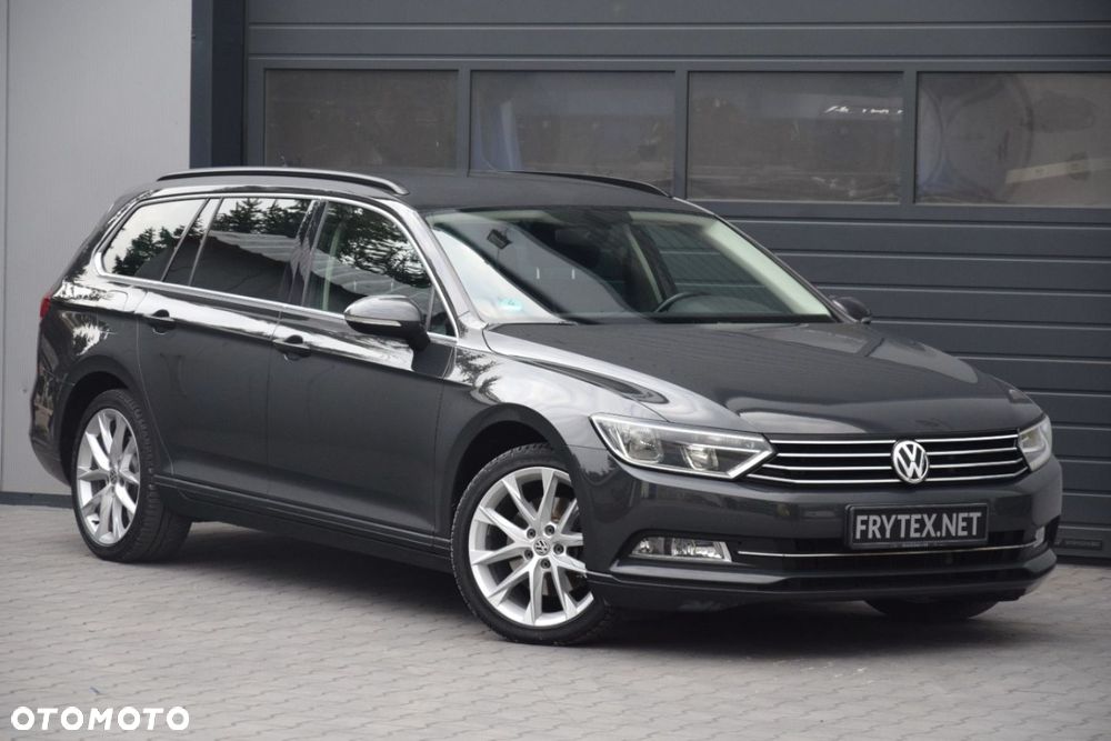 Volkswagen Passat - 1