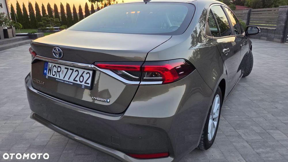 Toyota Corolla 1.8 Hybrid Comfort - 7