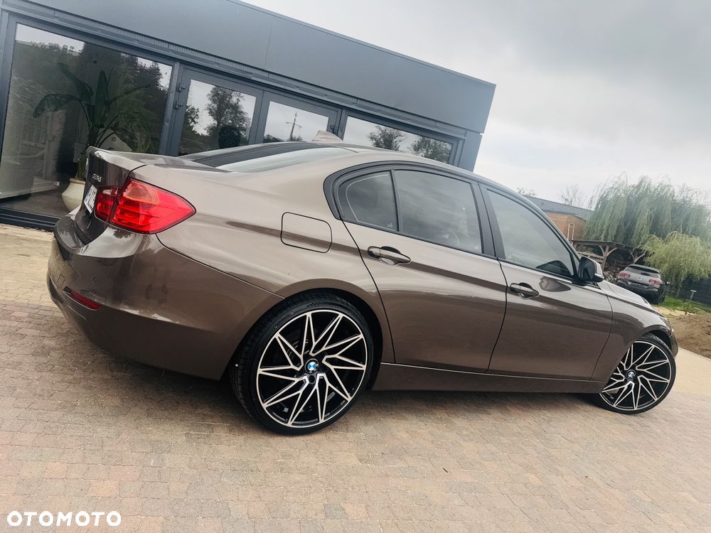 BMW Seria 3 316d DPF Edition Exclusive - 37