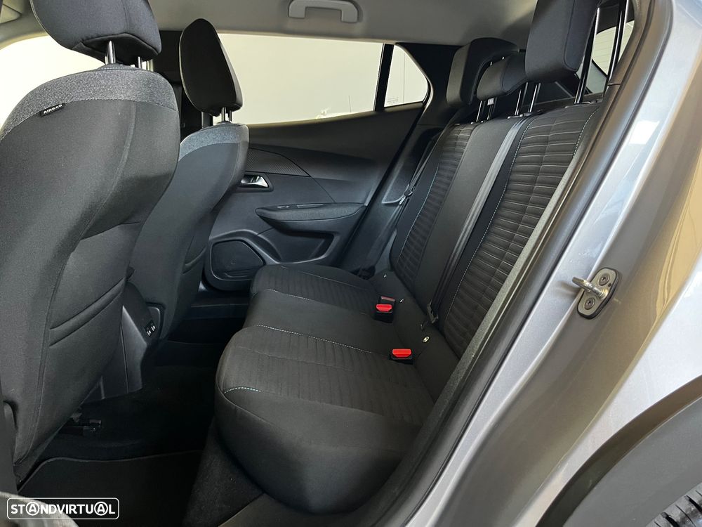 Peugeot e-2008 Style - 8