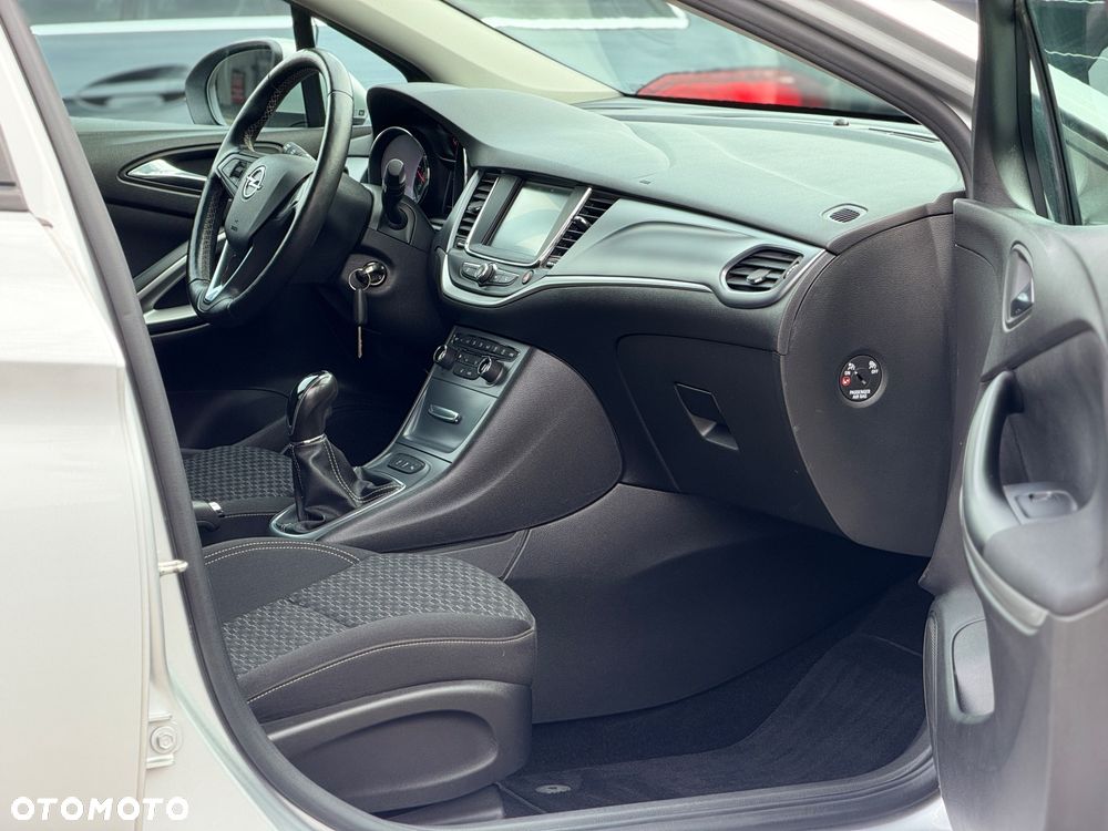 Opel Astra 1.6 CDTI Dynamic - 20